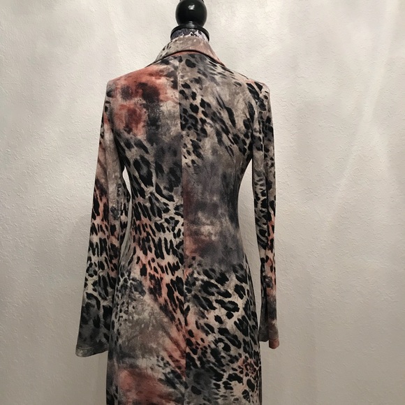 BETINA SPITZ Chic Colorful Leopard Print - Picture 2 of 3